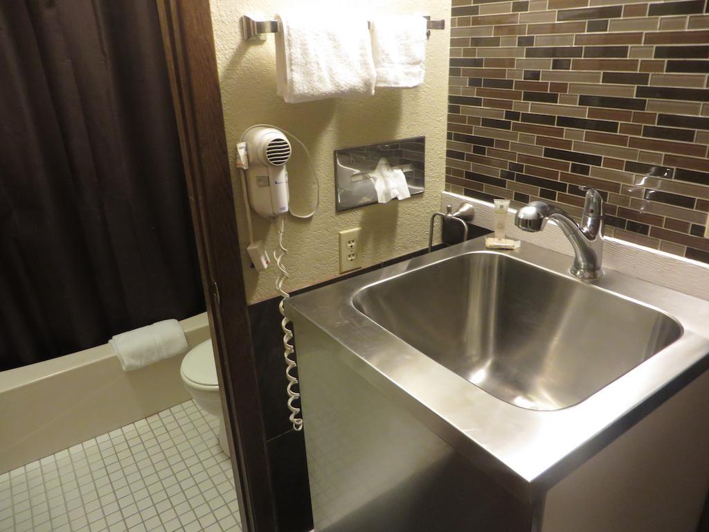 Riverside Suites North Mankato Bilik gambar